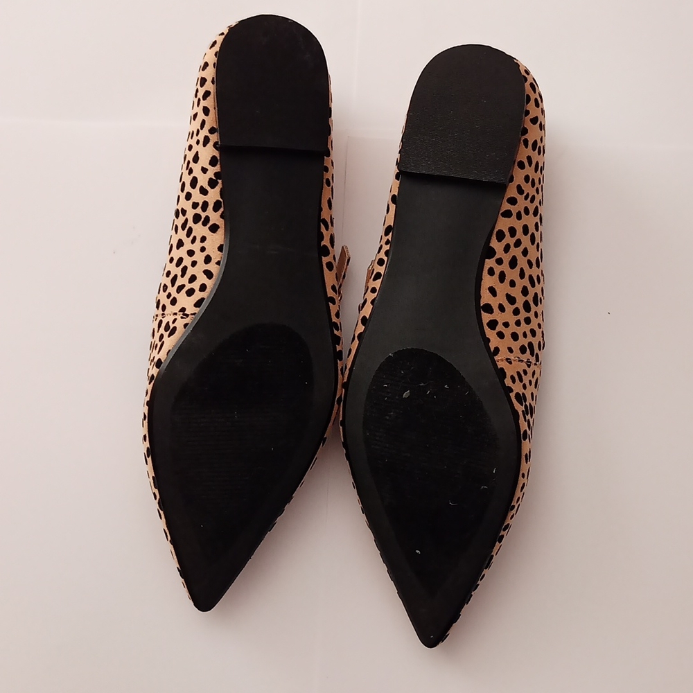 KAELLYN ANIMAL PRINT FLATS - Picture 3 of 5